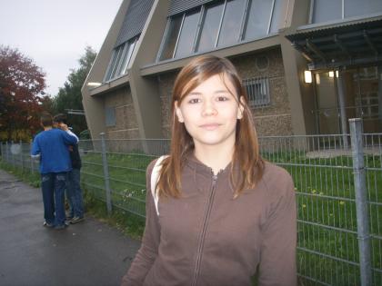 Ich kümmere mcih um ihr Pferd