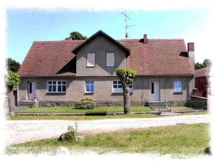 Modernisiertes Landhaus in Brandenburg mit gr. Grundst.