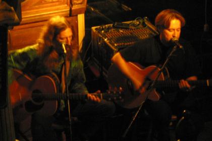 Sina Charly - Eines der meist gebuchten Akustik-Duos im Süden
