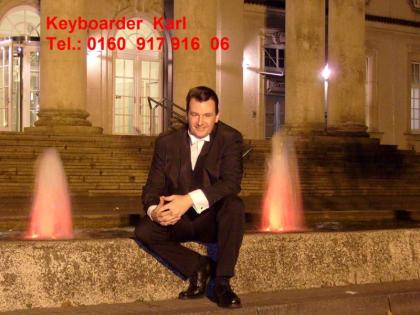Top Alleinunterhalter DJ aus Aachen - Live Musik Spiele Animation und Licht -