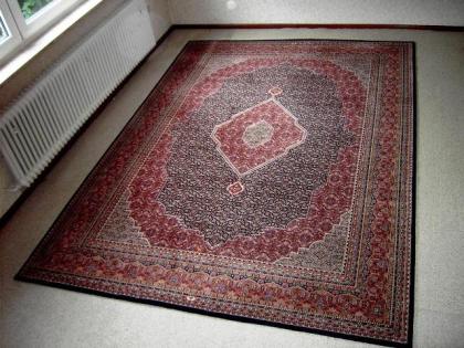 Wunderschöner Schurwolle Teppich sehr gute Qualität