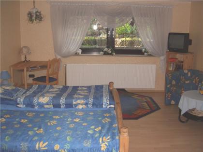 Lübeck - 28 qm Zimmer frei gern wöchentlich od. monatlich