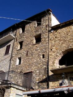 Italien Ligurien Altes Landhaus zu verkaufen dreistöckig 180 m2 Verkaufsflä