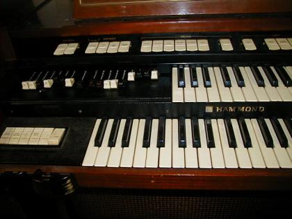 Hammond T-100/102/200 Tony Banks Genesis
