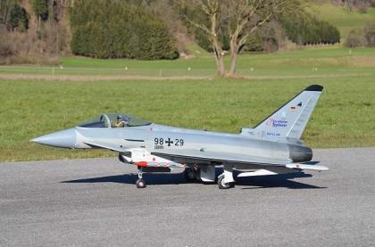 Eurofighter Grumania Voll-GFK mit Schübeler DS94DIA HST - Fullscale