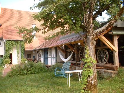 Vermietung WG oder Einliegerwohnung in einem gemütlichen Bauernhaus mit Garten