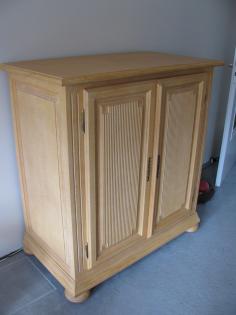 Fernsehschrank Pinie
