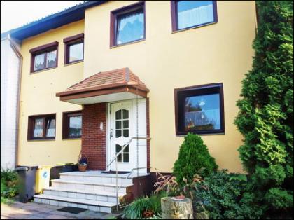 2 Familien Haus zu Verkaufen mit grossen Garten ohne Kaution