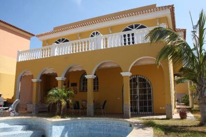 Exklusive Villa auf Teneriffa mit eigener Pool