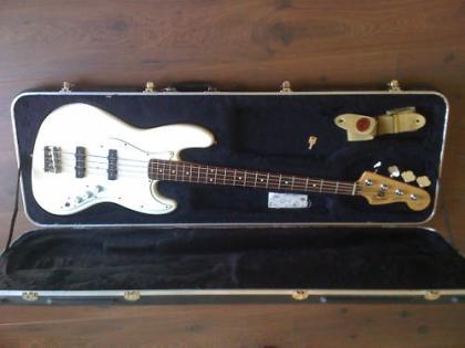 Fender Jazz Bass Made in USA Arctic White