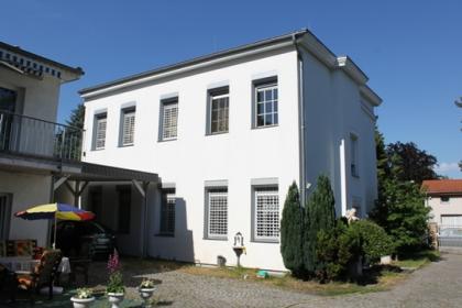 Herrschaftliches Anwesen mit Gästehaus am Seddinsee in Berlin zu verkaufen