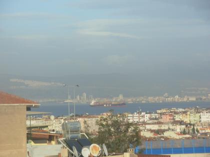 Schönes Haus schöne Wohnung schöne Lage BALCOVA-IZMIR