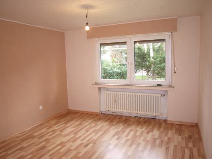 93 qm Eigentum 3-Zimmer Wohnung Hobbyraum zzgl. Doppelgarage 24 5qm Balkon