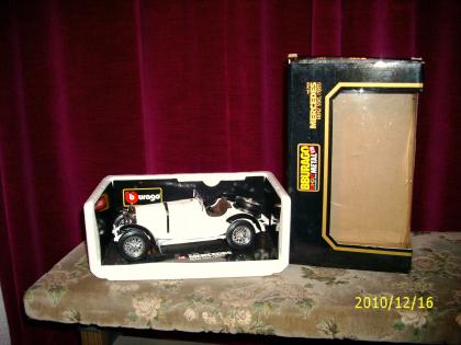 Modellauto M. - Benz SSK 1928 1 18 mit OK Preis 21 Euro VB