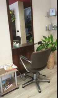 8 x Friseurstuhl mit Pumpfunktion Bedienungsstuhl Friseur