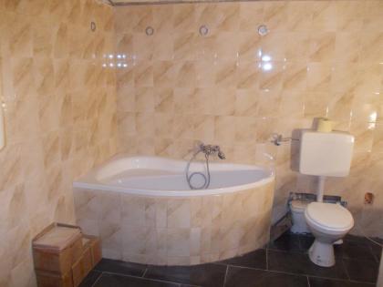 Wohnung ca 90 m2 75000 euro 06804406294
