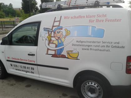 Fenster- Glas- und Schaufensterreinigung Büroreinigung Treppenhausreinigung H