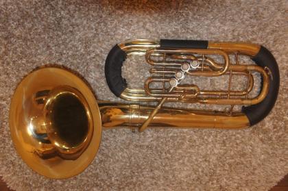 Verkaufe Oberkrainer Bariton B M Symphonic