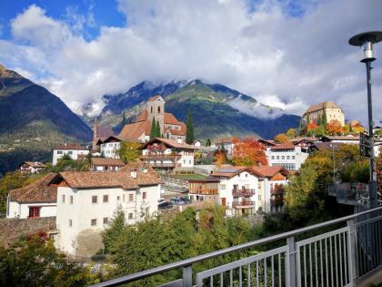 FASTENWANDERN IN MERAN MERANER LAND SÜDTIROL ITALIEN - Heilfasten oder Rohkost-Fasten