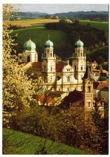 50 Stück Postkarten / Ansichtskarten Kirchenmotive