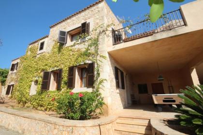 Strandnahes Ferienhaus mit Riesen Pool private Traum-Finca großer Pool