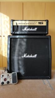 Marshall MG 100 HFX 100 W Marshall Box Zoom G1XNext Fußpedal