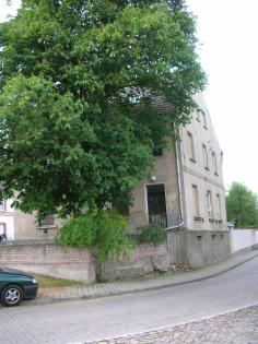 Provisionsfreies teilsaniertes Wohnhaus im alten Ortskern von Osterweddingen