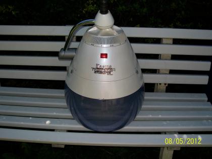 Haube mit Wandarm