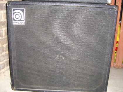 Bass-Box Ampeg SVT410E Bass-Box Ampeg SVT15E