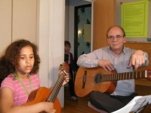 Gitarrenunterricht für Kinder Jugendliche und Erwachsene in Dortmund